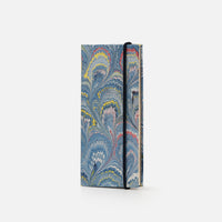 Taccuino pagine a righe con elastico<br>Copertina rigida - Collezione Pavoni