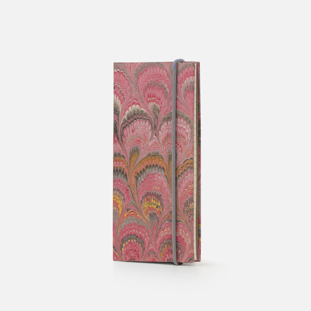 Taccuino pagine a righe con elastico<br>Copertina rigida - Collezione Pavoni
