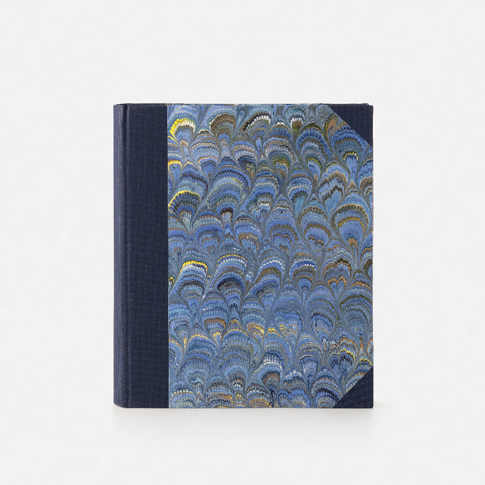 Album foto con dorso e angoli in tela<br>Copertina rigida - Collezione Pavoni