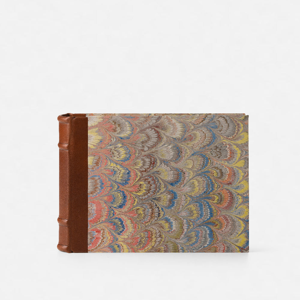 Album foto con dorso in pelle<br>Copertina rigida - Collezione Pavoni