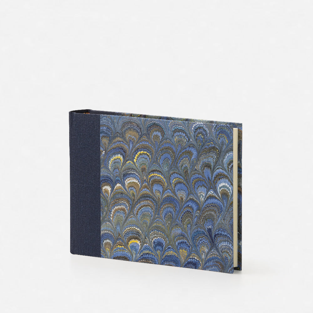 Album foto con dorso in tela<br>Copertina rigida - Collezione Pavoni