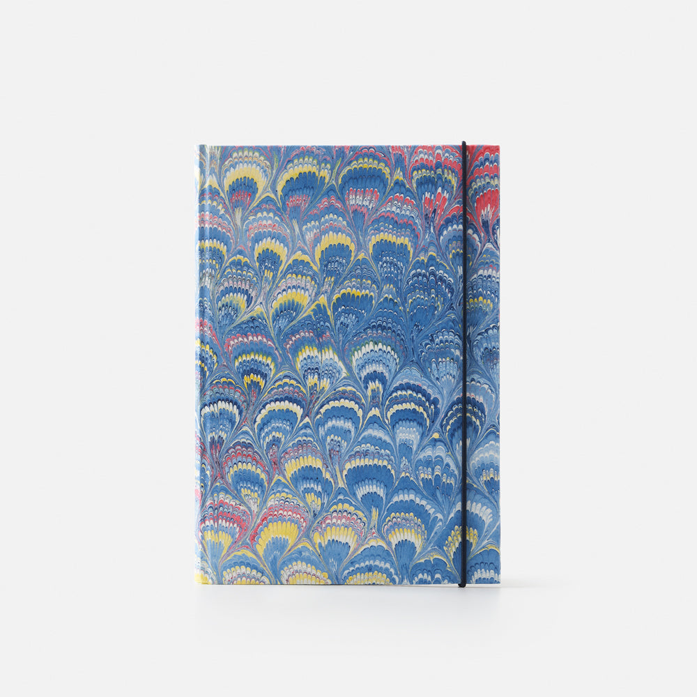 Taccuino pagine a righe con elastico<br>Copertina rigida - Collezione Pavoni