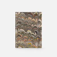 Taccuino pagine a righe con elastico<br>Copertina rigida - Collezione Pavoni
